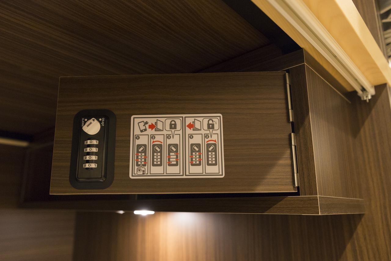 Hostel East57 Asakusabashi Токио Экстерьер фото